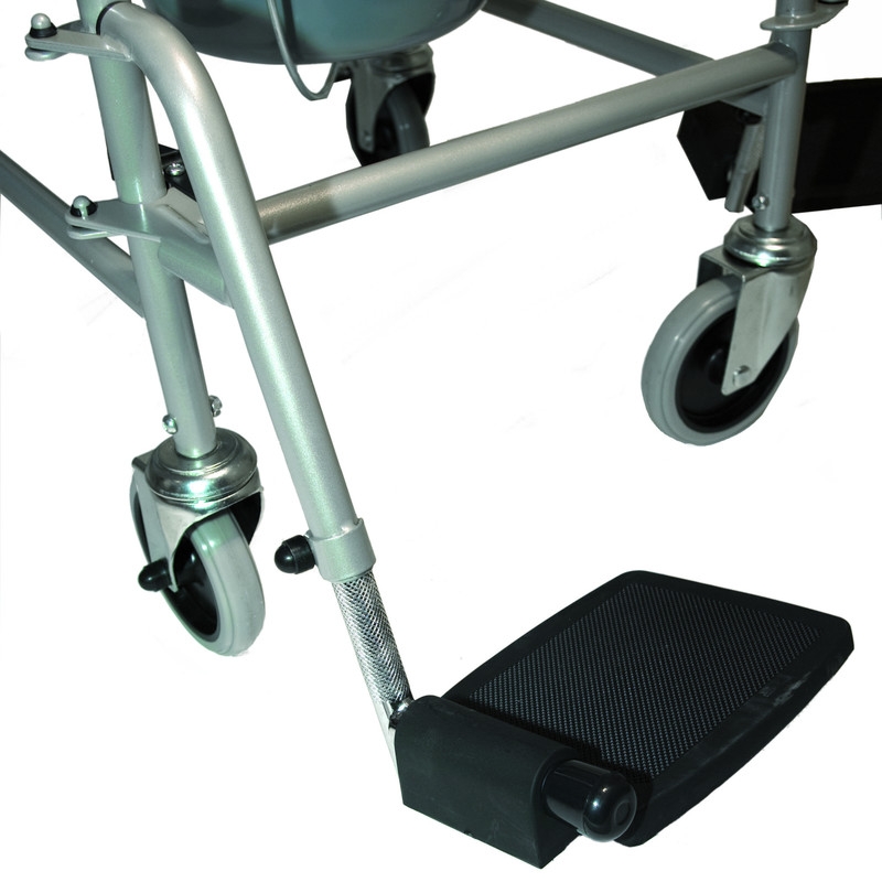 Toiletrolstoel met voetsteunen - Drive TRS 130