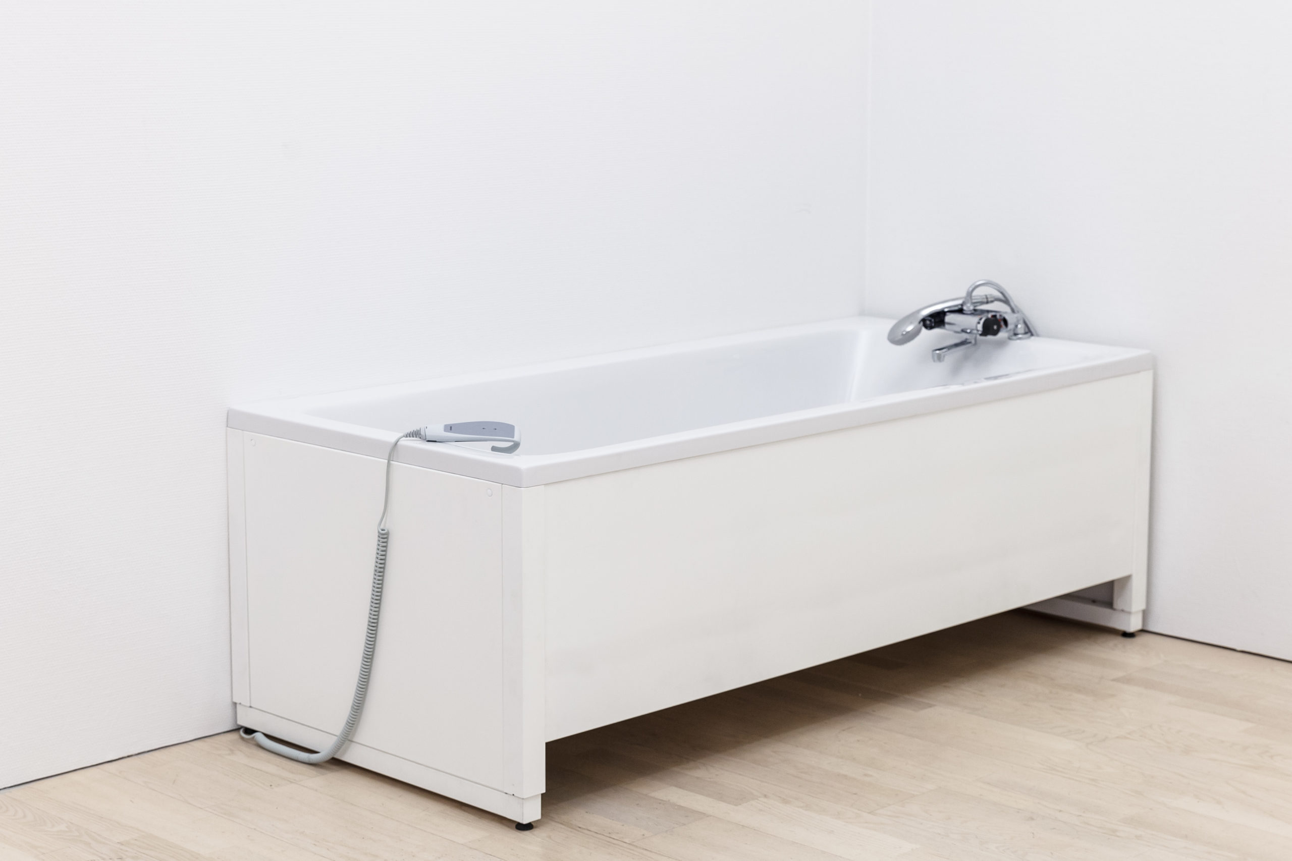 Baignoire réglable en hauteur Ropox - électrique