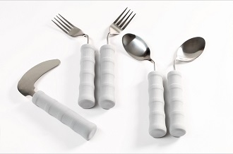 Lichtgewicht gebogen bestek met schuim handvat vork 40° rechts - voor de linkerhand -- AA5556L