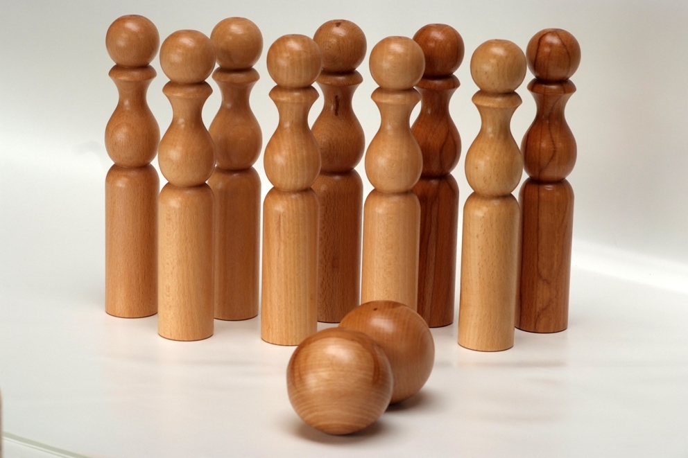 Kegelspel in hout 24 cm (9 kegels) en 2 ballen -- 3018